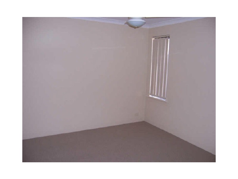 5/26 Gillon St, Karawara WA 6152