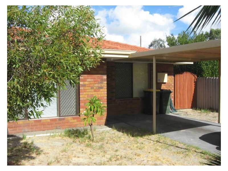 A/2 Grantham Place, Carlisle WA 6101