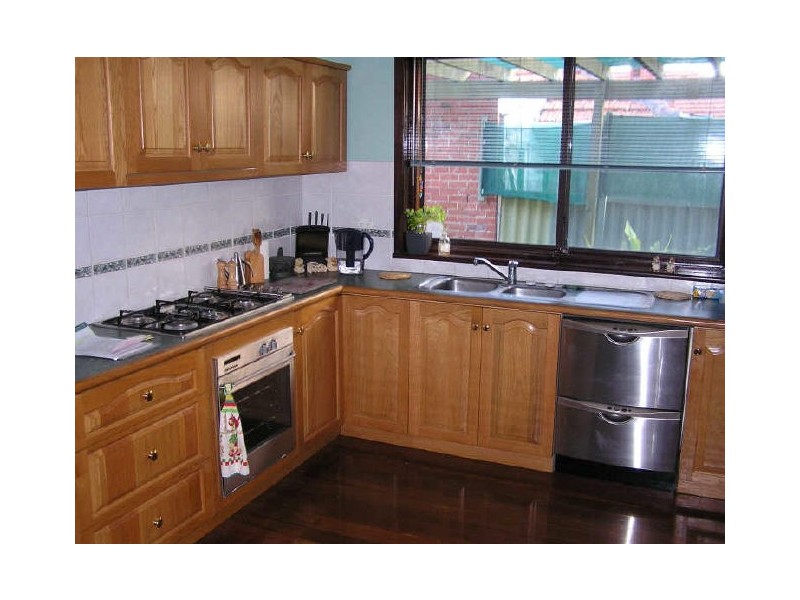 13 Salisbury Street, St James WA 6102