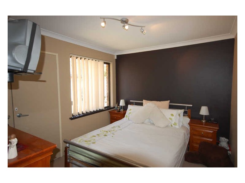 3/12 Kaliamba Court, Cannington WA 6107