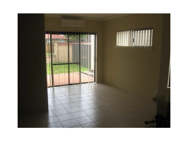 7/26 Gillon Street, Karawara WA 6152