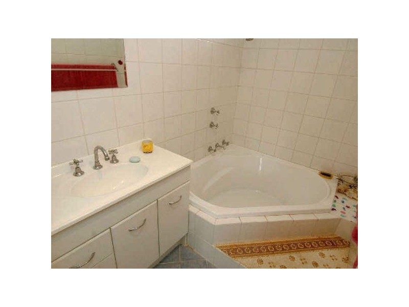 B/41 Grey Street, Cannington WA 6107
