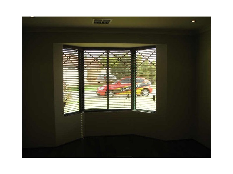 61 Courtland Cresent, Redcliffe WA 6104