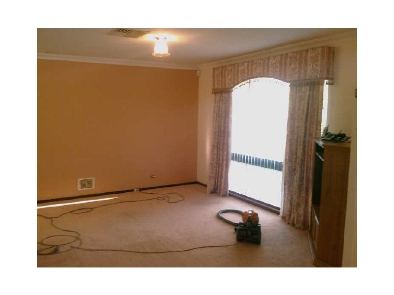 61 Danbury Crescent, Girrawheen WA 6064