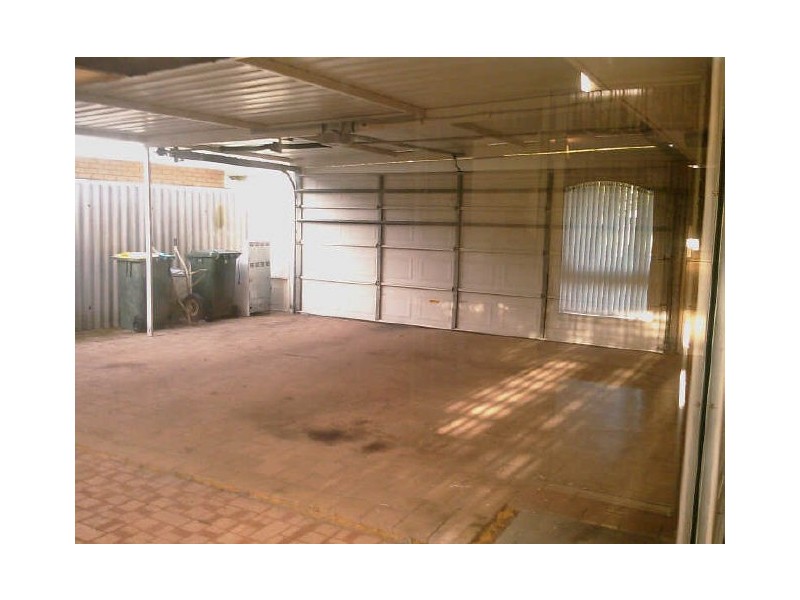 61 Danbury Crescent, Girrawheen WA 6064