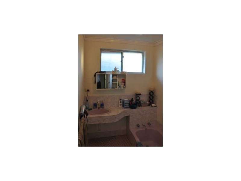 29 Coolgardie Street, St James WA 6102