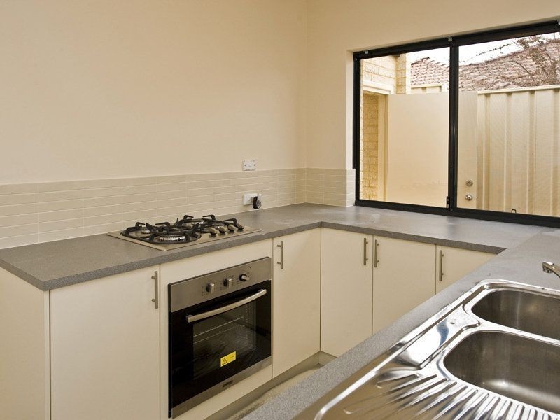 1/32 Alday Street, St James WA 6102