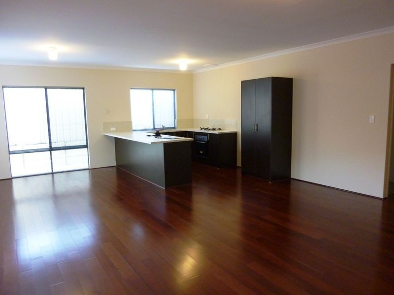 2/32 Alday Street, St James WA 6102