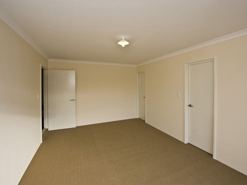 2/32 Alday Street, St James WA 6102