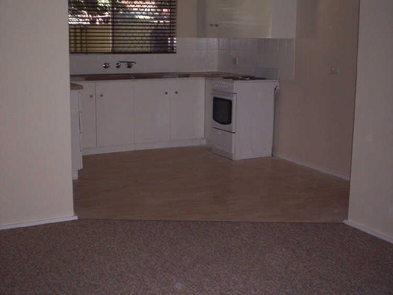 2/1177 Albany Highway, Bentley WA 6102