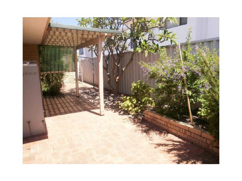 2/154 Labouchere Road, South Perth WA 6151