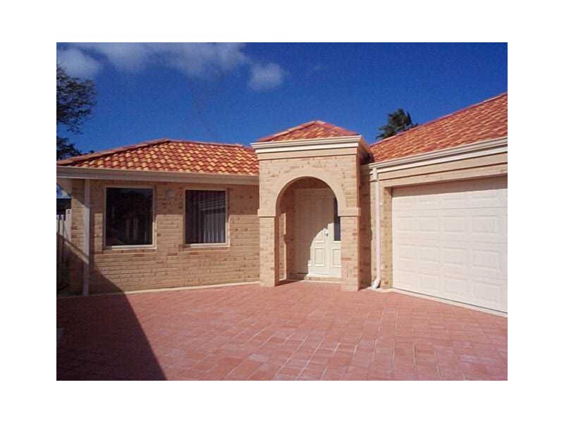14C Wyndham Street, St James WA 6102
