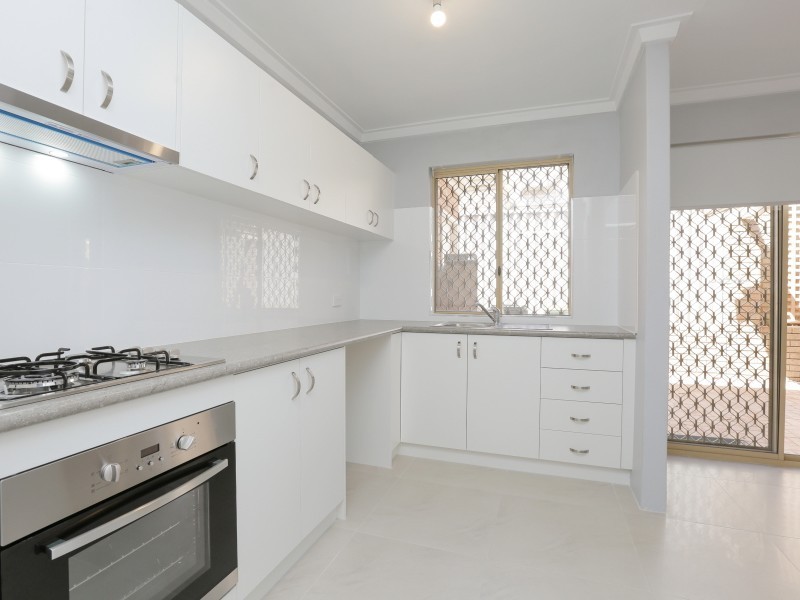 1/17 McMillan Street, Victoria Park WA 6100