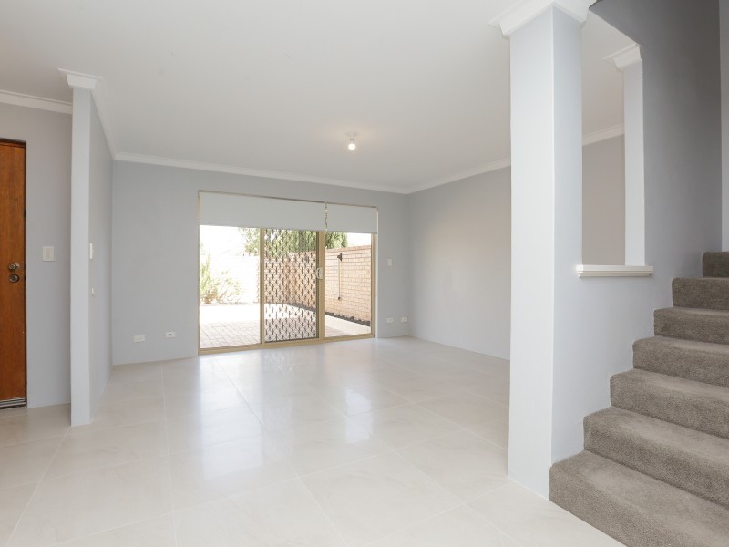 1/17 McMillan Street, Victoria Park WA 6100