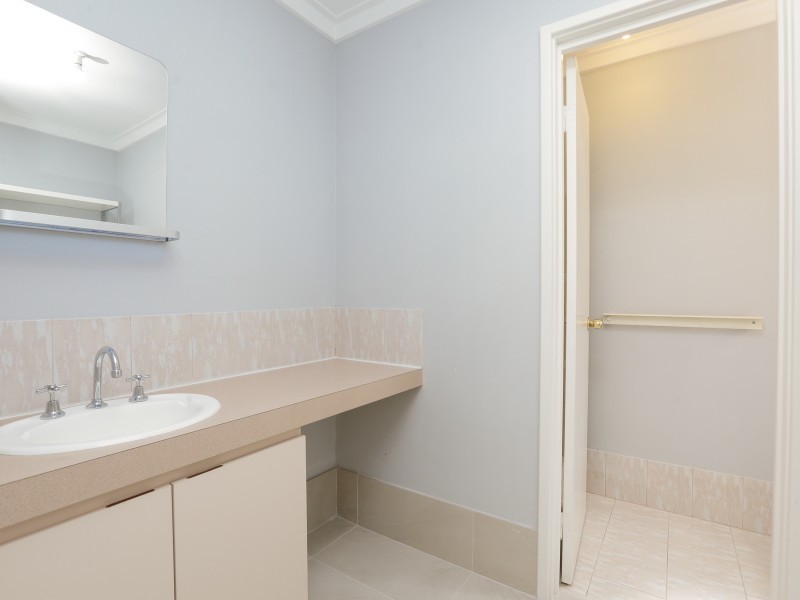 1/17 McMillan Street, Victoria Park WA 6100