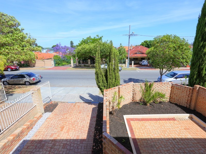 1/17 McMillan Street, Victoria Park WA 6100