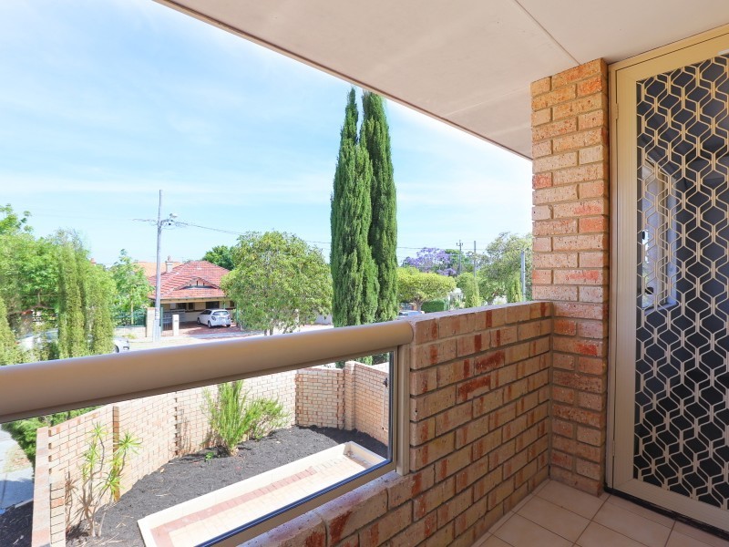 1/17 McMillan Street, Victoria Park WA 6100