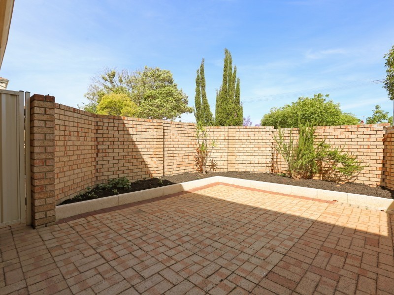 1/17 McMillan Street, Victoria Park WA 6100