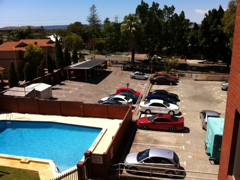 72/8 Hampton Street, Burswood WA 6100