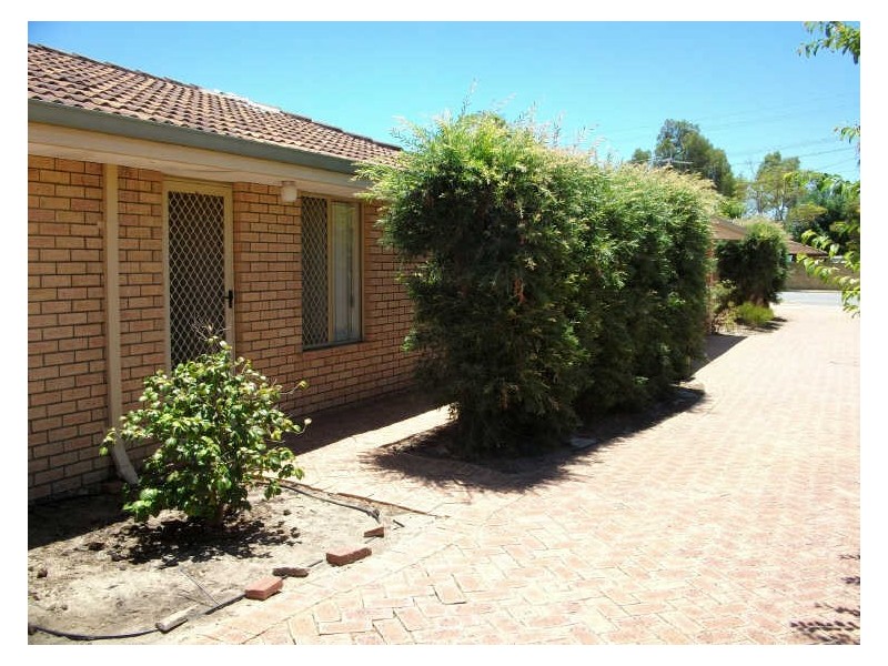 4/25 Berwick Street, Victoria Park WA 6100