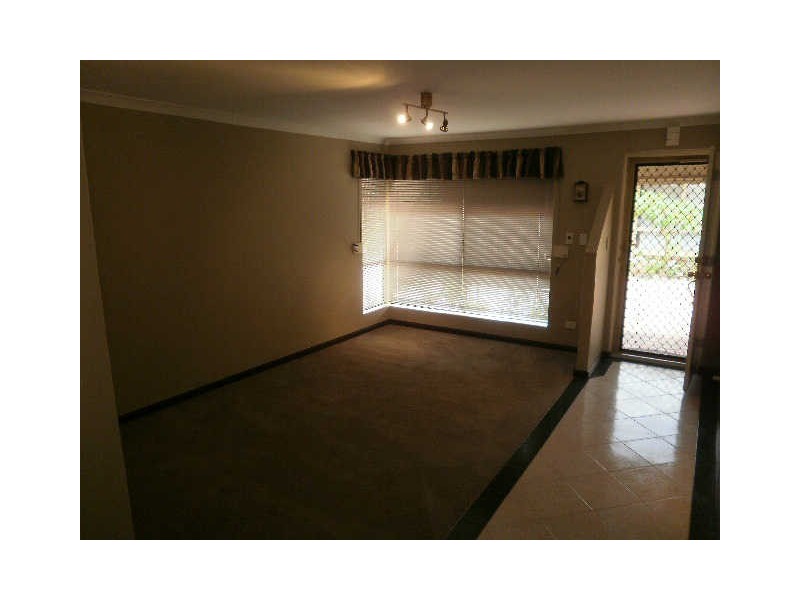 4/107 Wright Street, Kewdale WA 6105