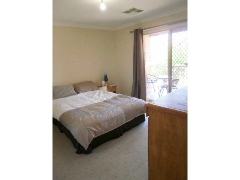 18 Heirisson Way, Victoria Park WA 6100