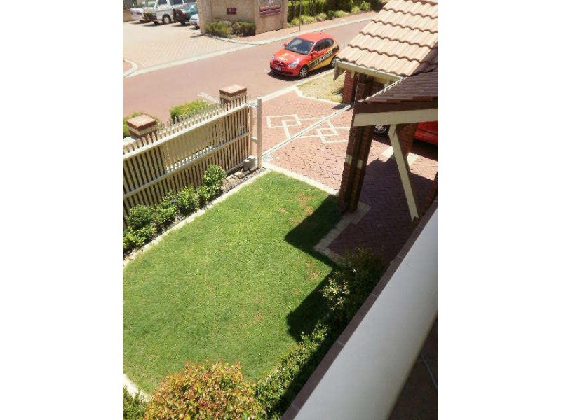 18 Heirisson Way, Victoria Park WA 6100