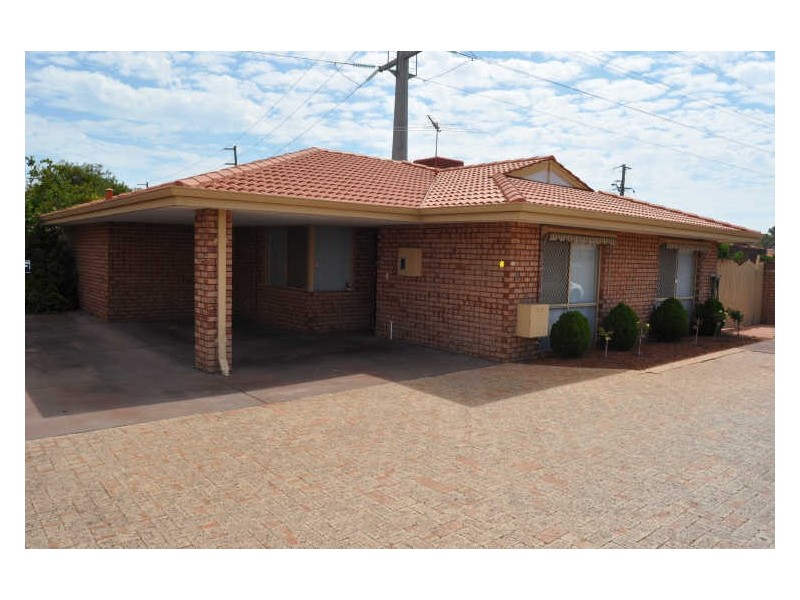8/7 Tarun Court, Cannington WA 6107