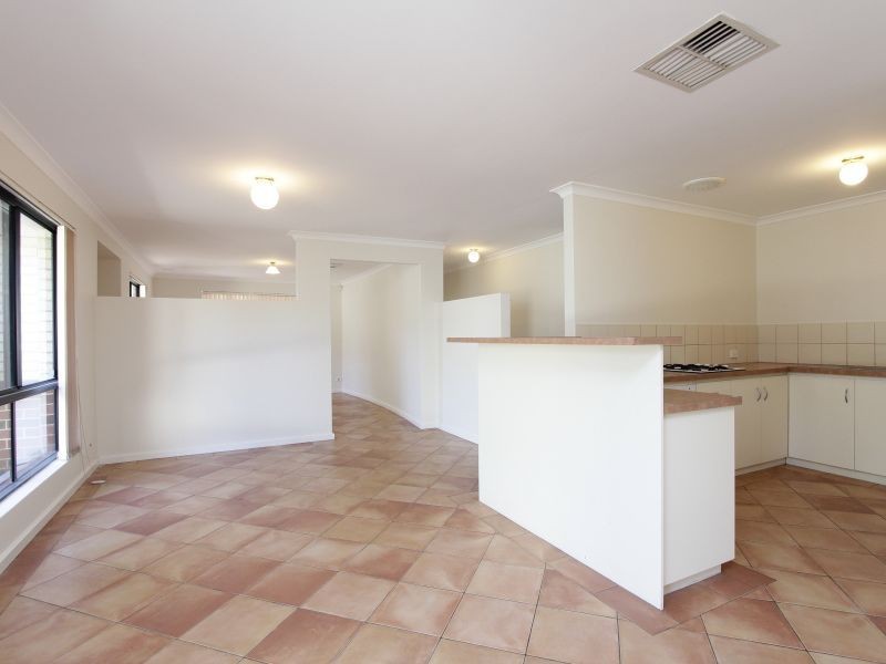 10 Humphry Street, St James WA 6102