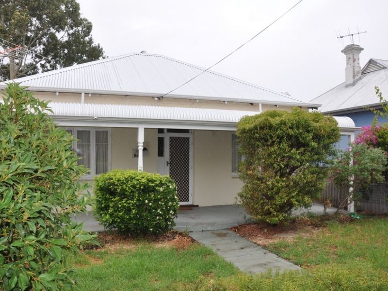 66 Mackie Street, Victoria Park WA 6100