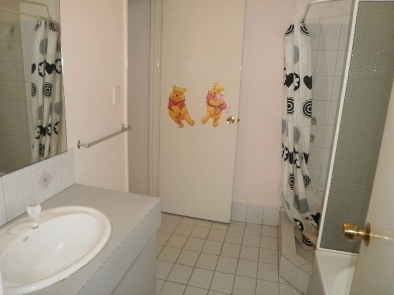 7/1 Chapman Road, St James WA 6102