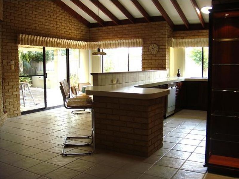 61 Kilkenny Circle, Waterford WA 6152