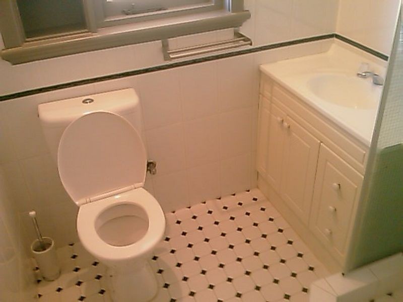 33 Leichardt Street, St James WA 6102