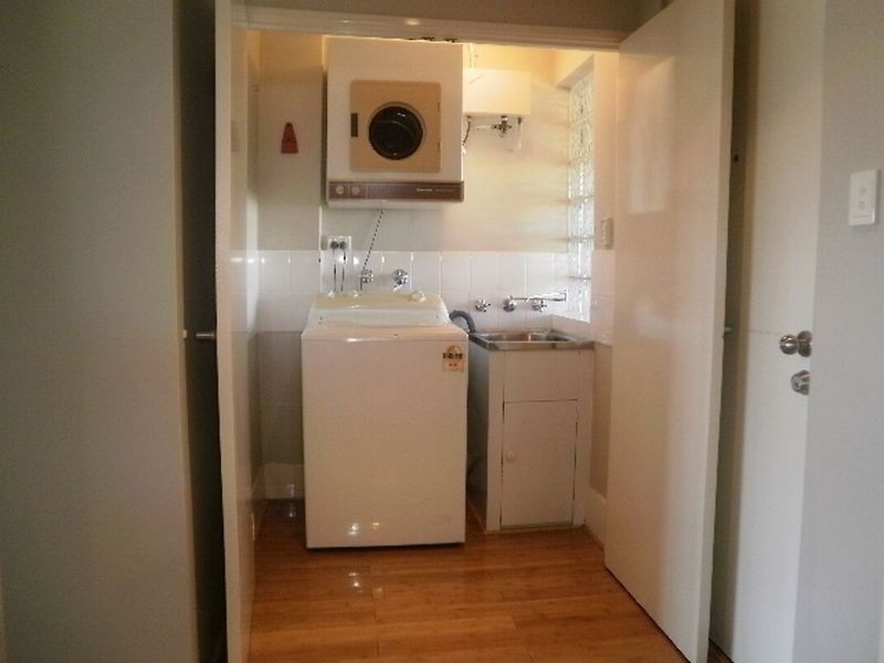 9/12 King George Street, Victoria Park WA 6100