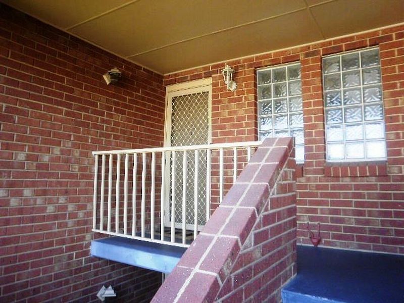 9/12 King George Street, Victoria Park WA 6100