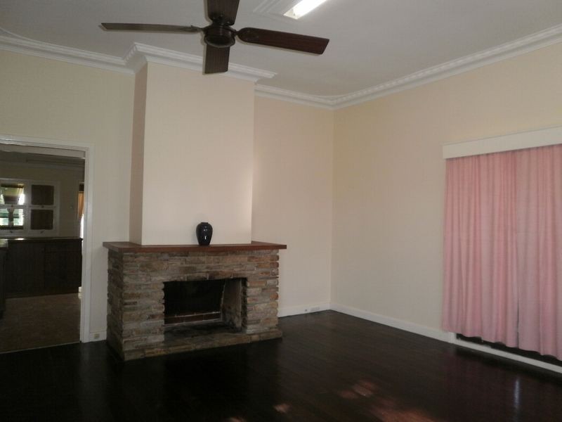 115 Station Street, East Cannington WA 6107