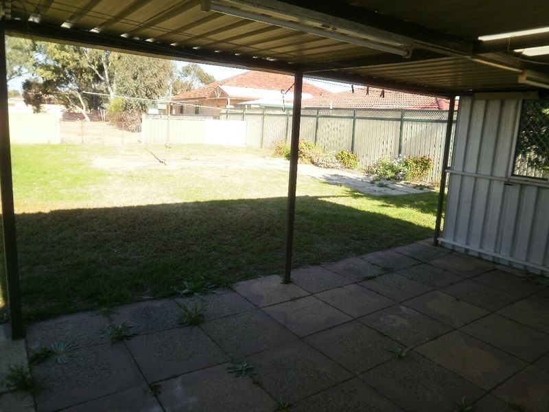 115 Station Street, East Cannington WA 6107