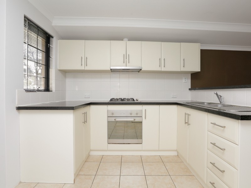 1/50 Norman Street, St James WA 6102