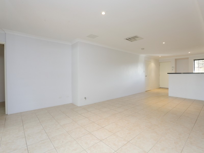 1/50 Norman Street, St James WA 6102