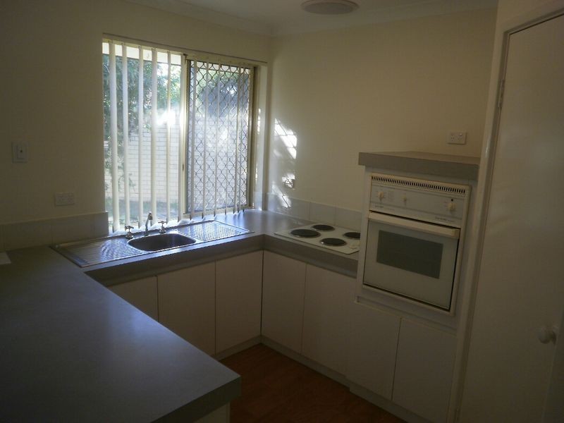 1/2 Braibrise Road, Wilson WA 6107