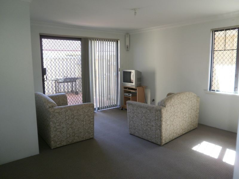 7/24 Gochean Avenue, Bentley WA 6102