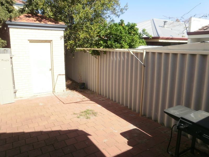 7/24 Gochean Avenue, Bentley WA 6102