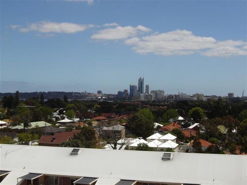 15/17 King George Street, Victoria Park WA 6100