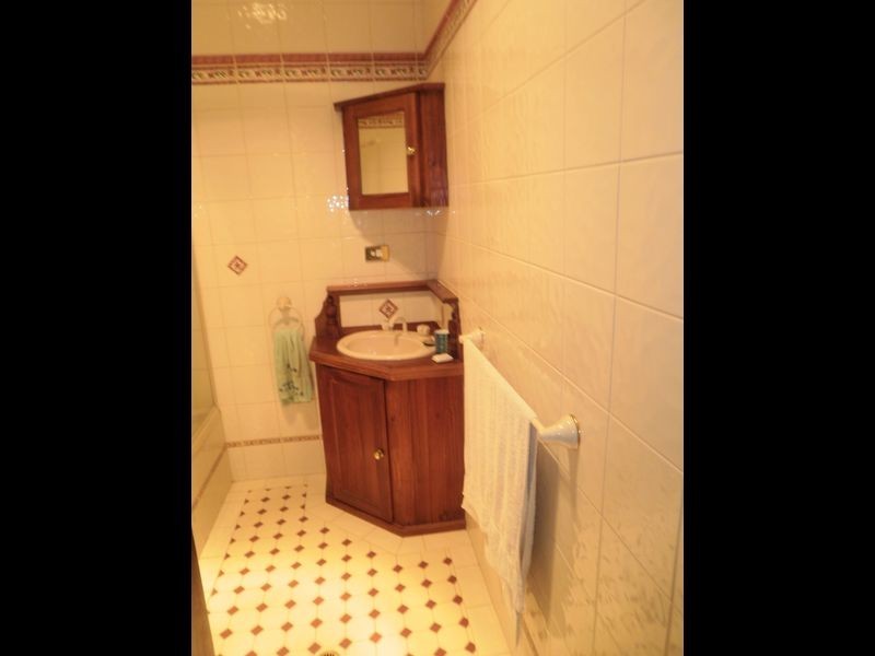 36 Upton Street, St James WA 6102