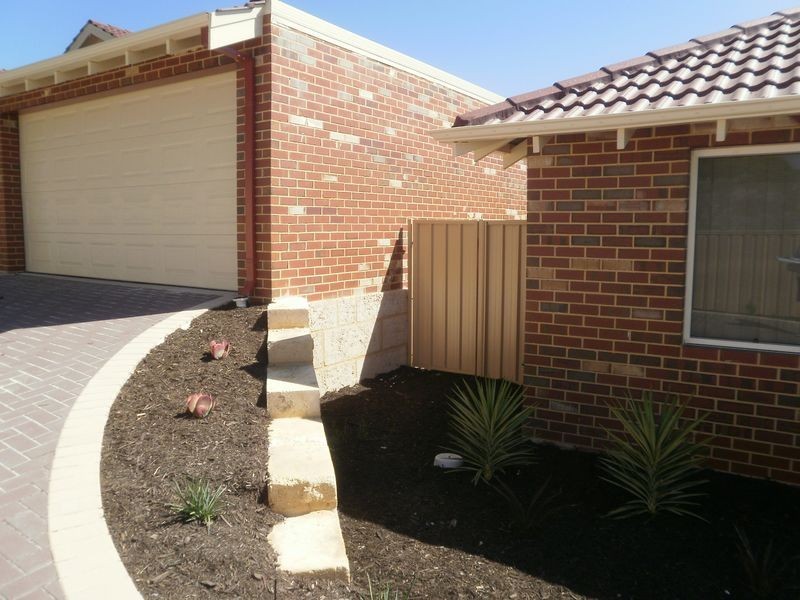 B/18 Hillview Terrace, St James WA 6102