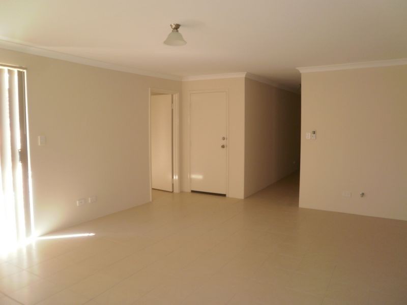 B/18 Hillview Terrace, St James WA 6102