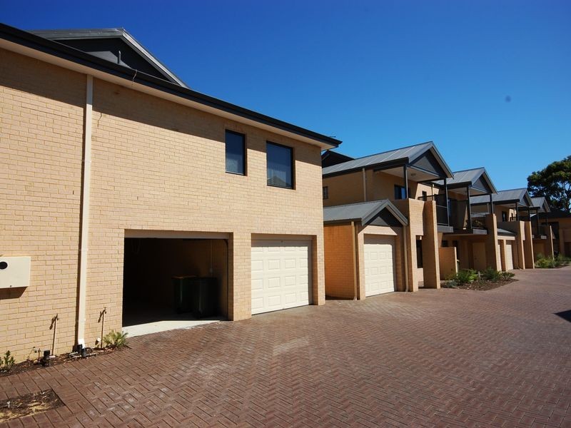 16/179 Sevenoaks, Cannington WA 6107