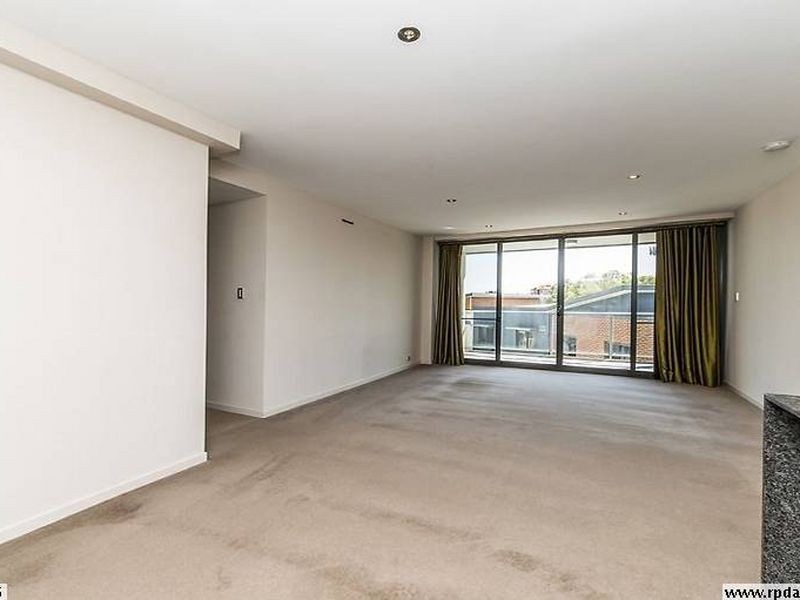 51/8 Hordern Street, Victoria Park WA 6100