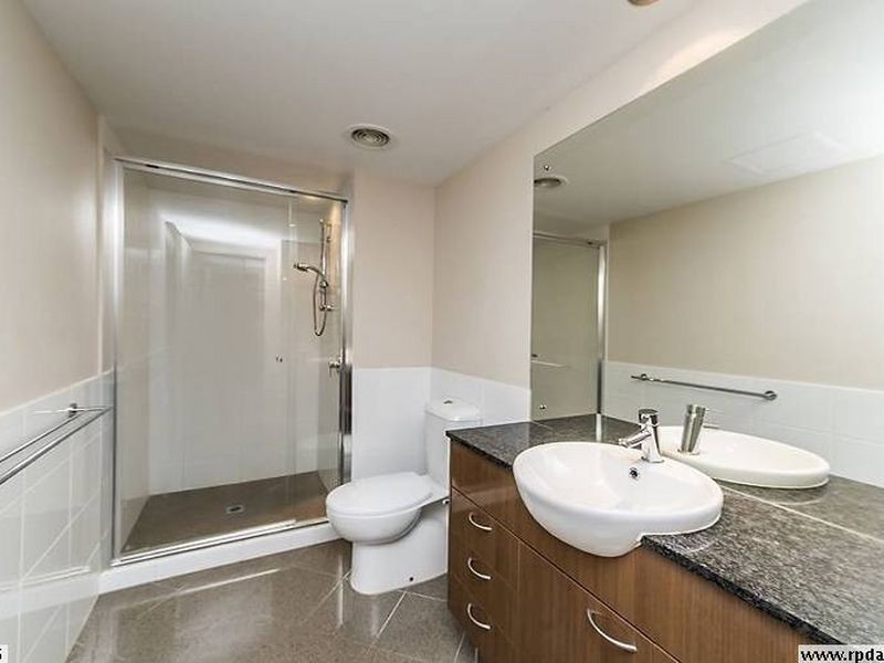 51/8 Hordern Street, Victoria Park WA 6100