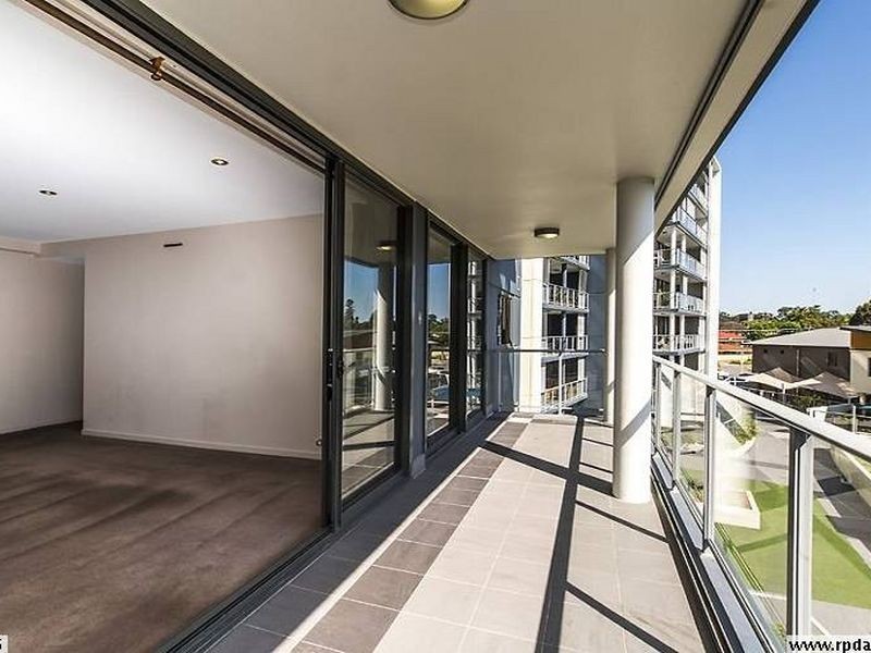 51/8 Hordern Street, Victoria Park WA 6100